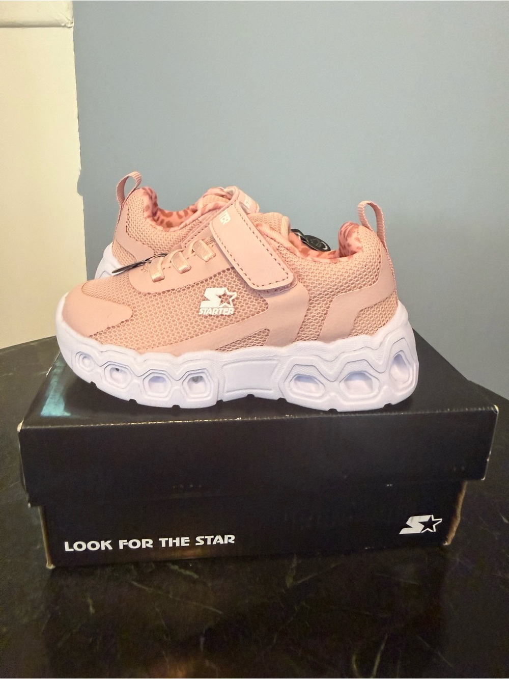 STARTER Kids Peach-Pink Mesh Sneaker with White Sole